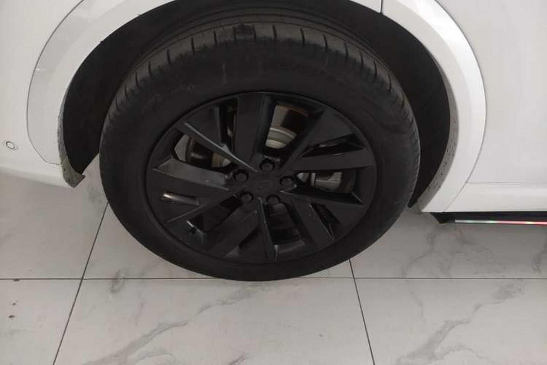 Used Li Auto L7 2023 Pro Model Exterior 5