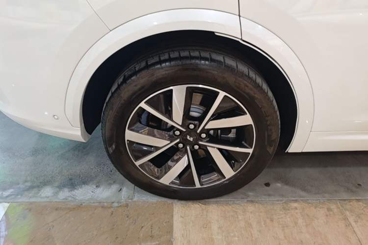 Used Li Auto L7 2023 Air model Exterior 5