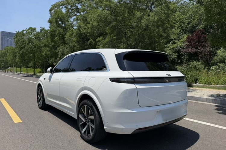 Used Li Auto L7 2023 Air model Exterior 6