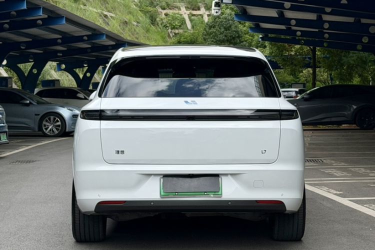 Used Li Auto L7 2023 Air model Exterior 9