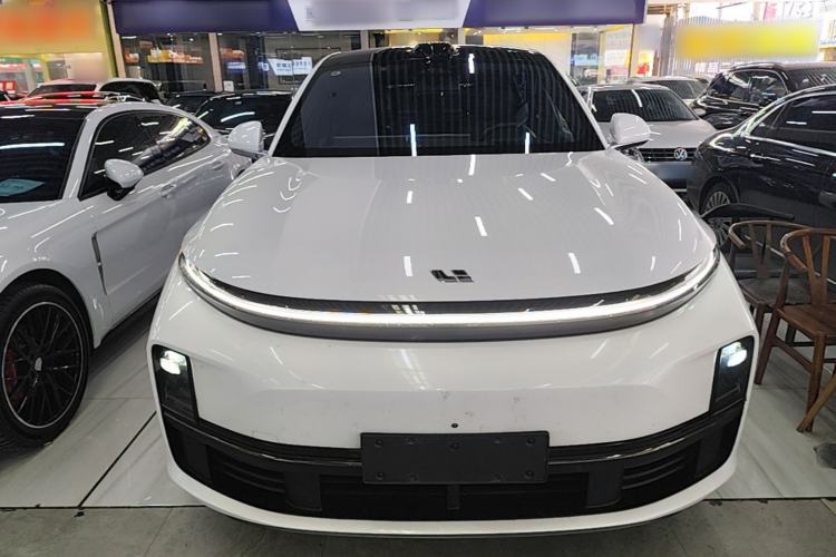 Used Li Auto L7 2023 Max model Front