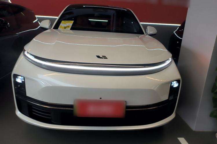 Used Li Auto L7 2023 Pro Model Front