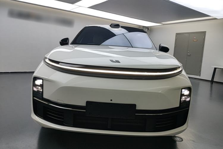 Used Li Auto L7 2023 Max model Front