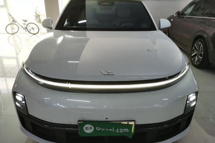 Used Li Auto L7 2023 Pro Model Front