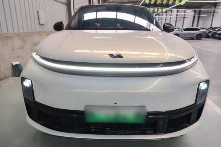 Used Li Auto L7 2023 Pro Model Front