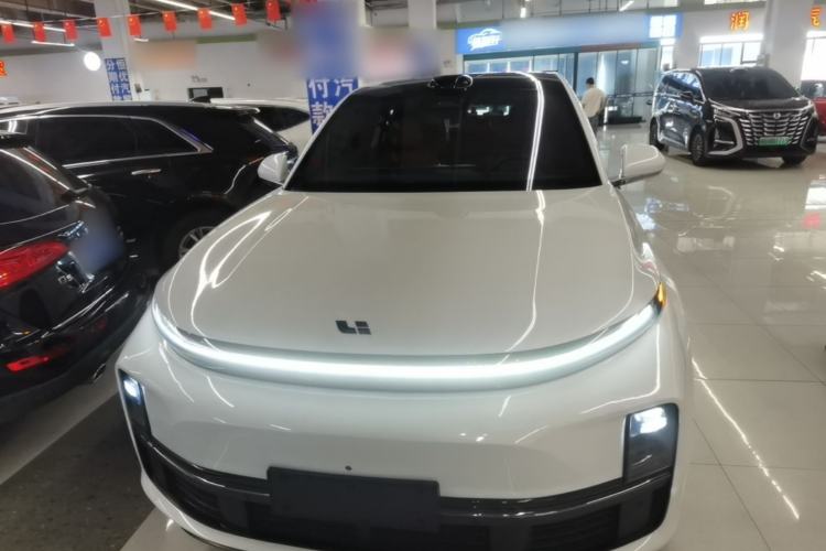 Used Li Auto L7 2023 Max model Front
