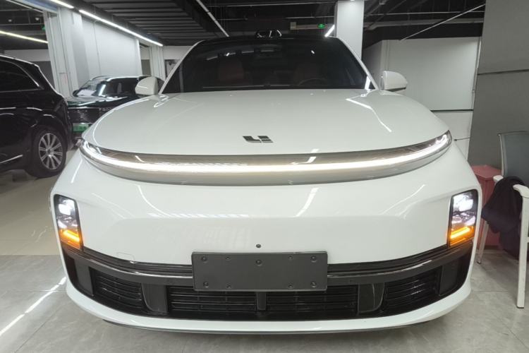 Used Li Auto L7 2023 Max model Front