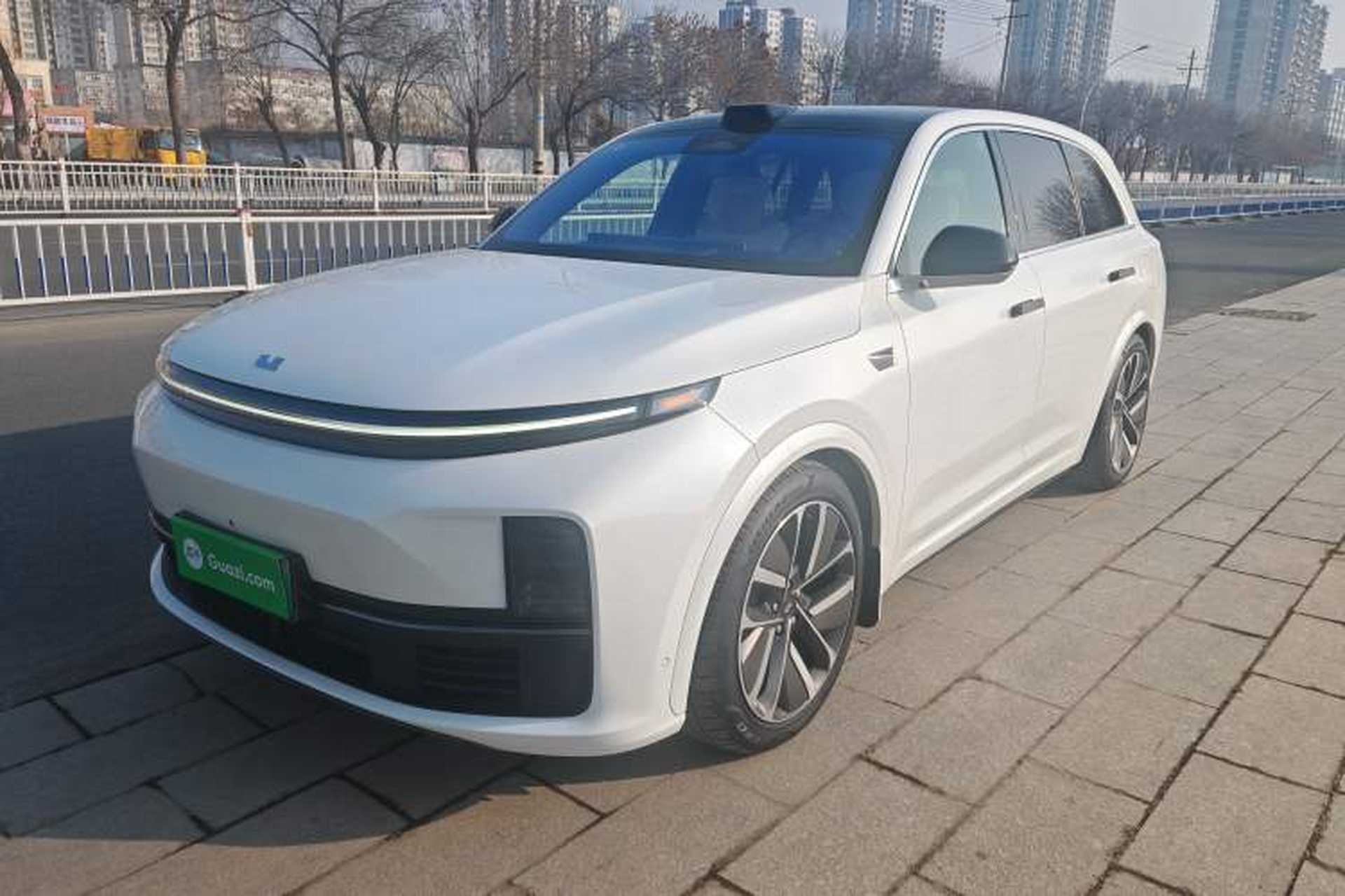Used Li Auto L7 2023 Max model Front Left 45 Deg