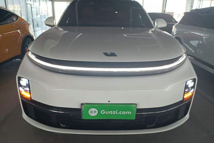 Used Li Auto L7 2023 Pro Model Front