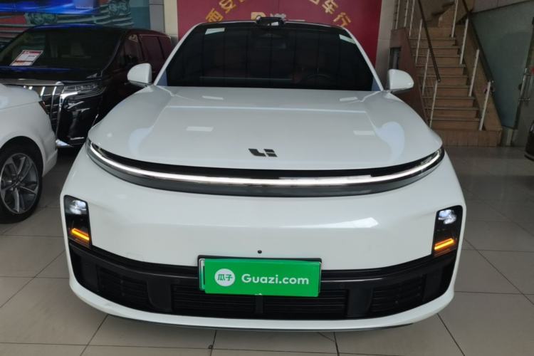 Used Li Auto L7 2023 Max model Front