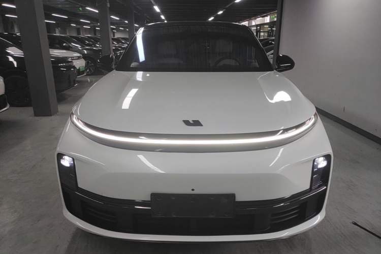 Used Li Auto L7 2023 Pro Model Front