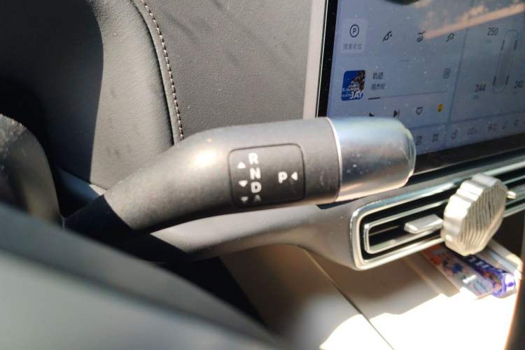 Used Li Auto L7 2023 Air model Gear Lever