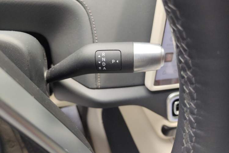 Used Li Auto L7 2023 Max model Gear Lever
