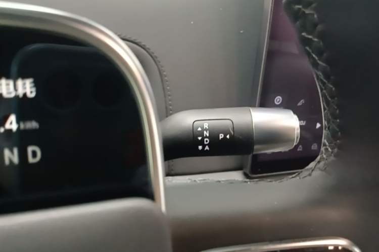 Used Li Auto L7 2023 Max model Gear Lever