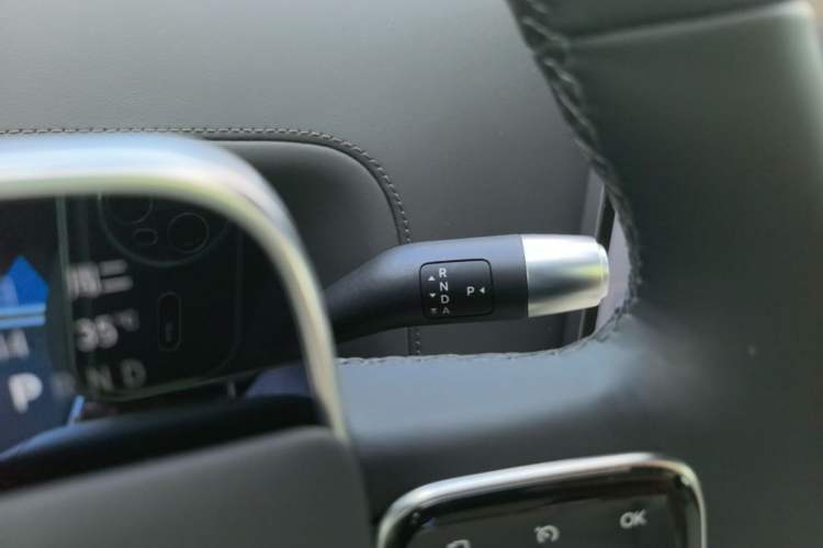 Used Li Auto L7 2023 Air model Gear Lever