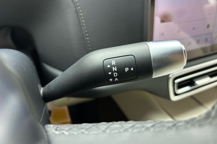 Used Li Auto L7 2023 Max model Gear Lever