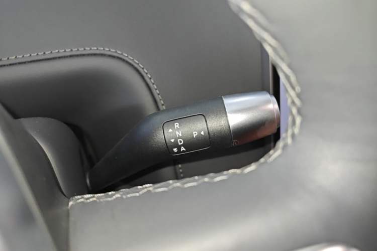 Used Li Auto L7 2023 Air model Gear Lever