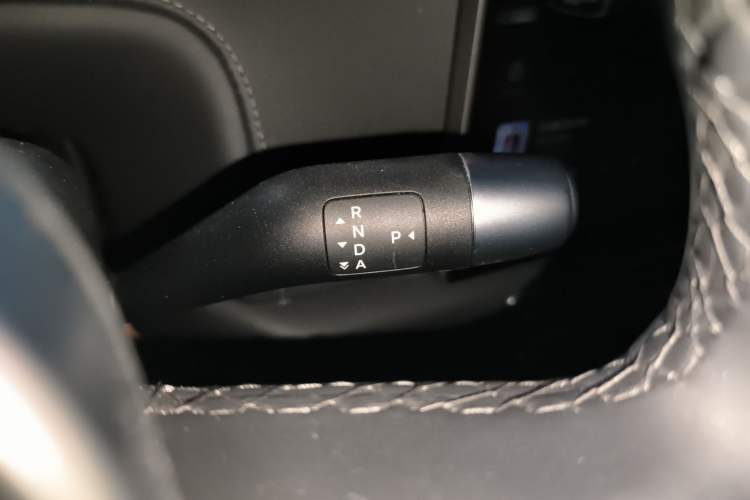 Used Li Auto L7 2023 Pro Model Gear Lever
