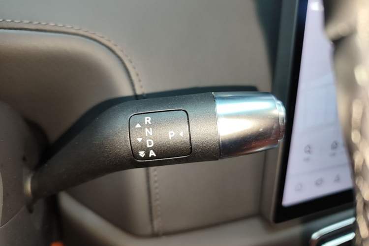 Used Li Auto L7 2023 Pro Model Gear Lever