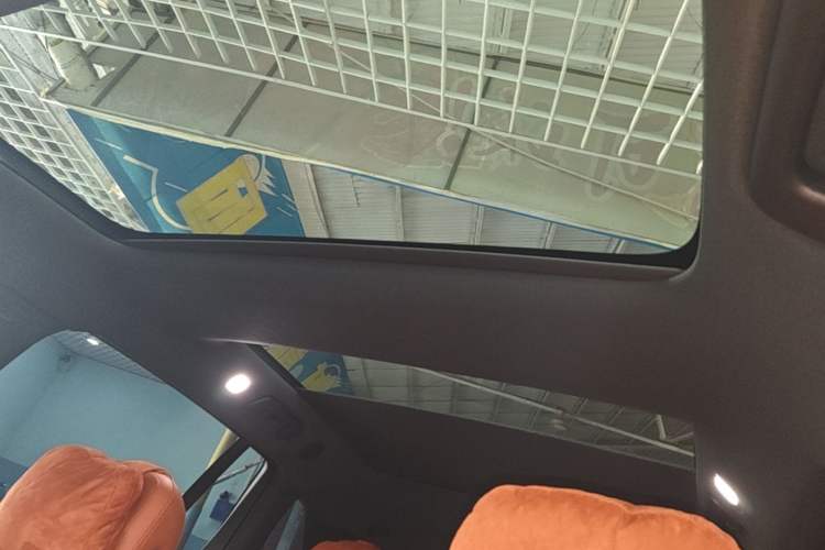 Used Li Auto L7 2023 Pro Model Headliner