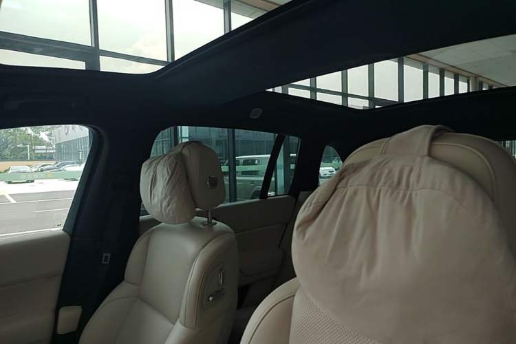Used Li Auto L7 2023 Pro Model Headliner