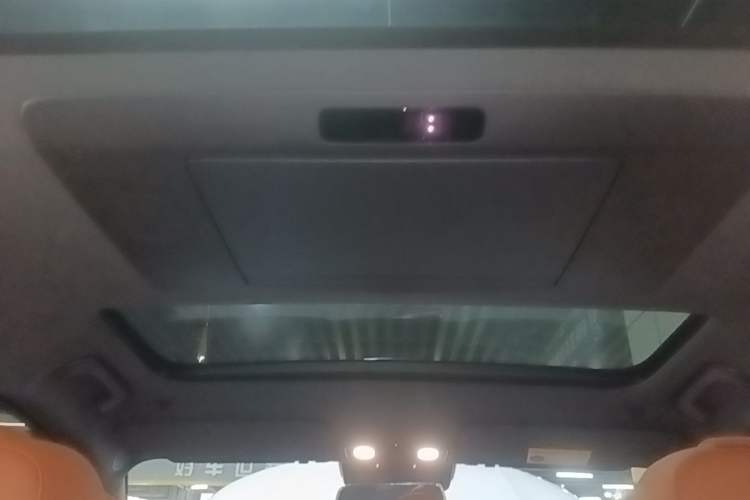 Used Li Auto L7 2023 Max model Headliner
