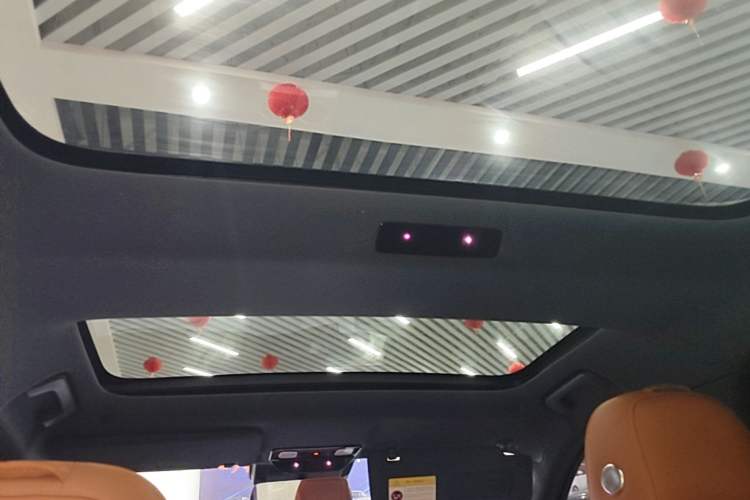Used Li Auto L7 2023 Pro Model Headliner