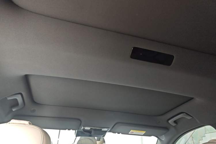 Used Li Auto L7 2023 Pro Model Headliner