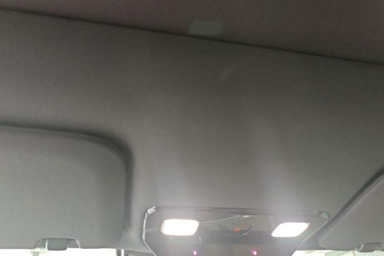 Used Li Auto L7 2023 Pro Model Headliner