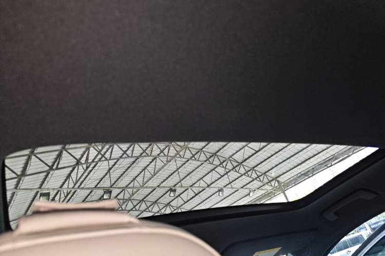Used Li Auto L7 2023 Pro Model Headliner