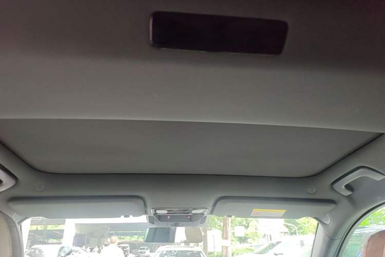 Used Li Auto L7 2023 Pro Model Headliner
