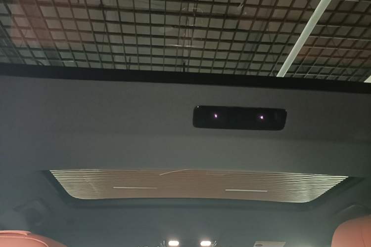 Used Li Auto L7 2023 Pro Model Headliner