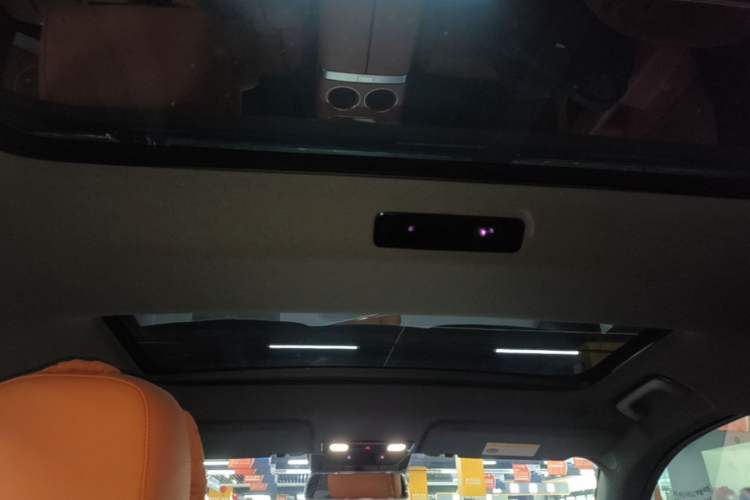 Used Li Auto L7 2023 Pro Model Headliner