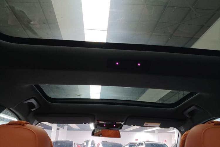 Used Li Auto L7 2023 Air model Headliner