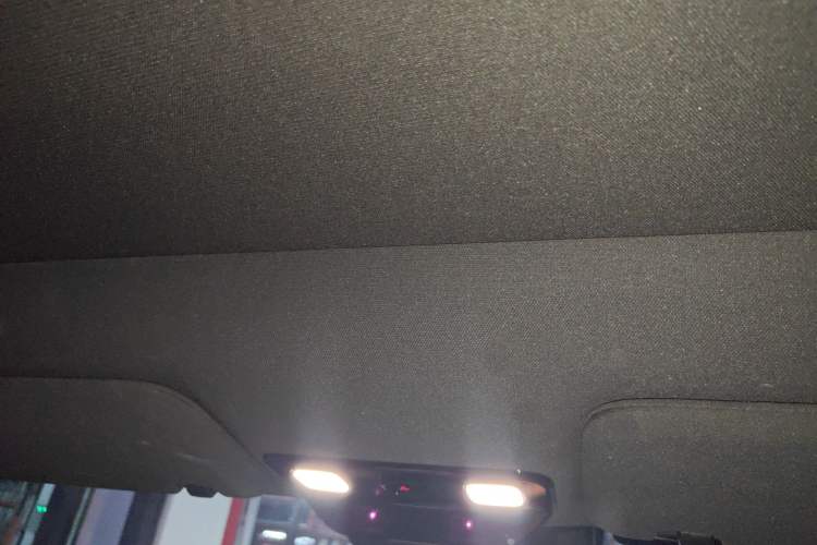 Used Li Auto L7 2023 Max model Headliner