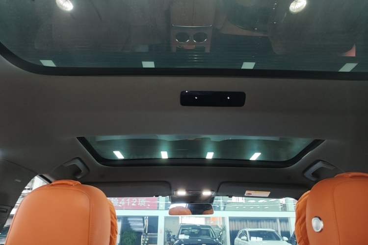 Used Li Auto L7 2023 Pro Model Headliner