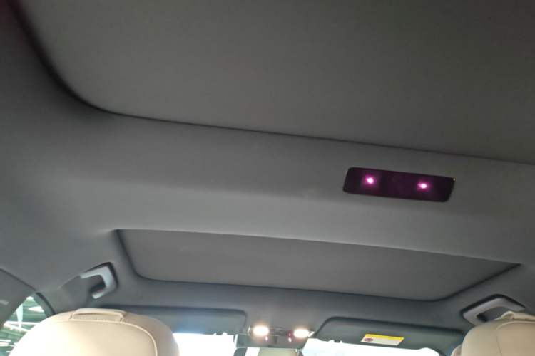 Used Li Auto L7 2023 Pro Model Headliner