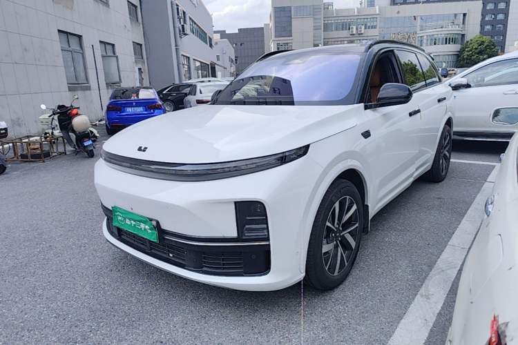 Used Li Auto L7 2023 Air model Guazi used car, China used car export, Used car for sale, Used cars, Cheapest cars for sale