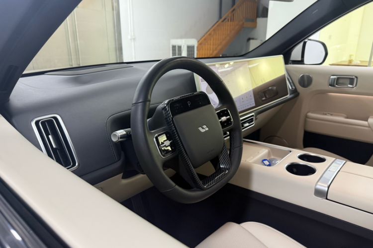 Used Li Auto L7 2023 Max model Interior 1