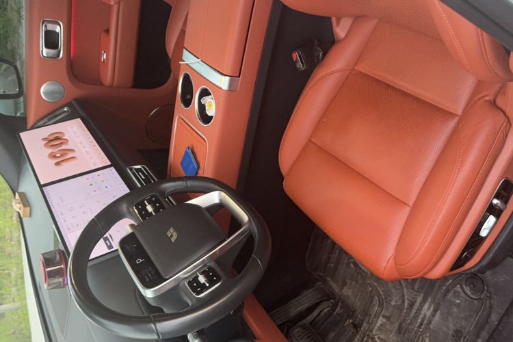 Used Li Auto L7 2023 Pro Model Interior 1