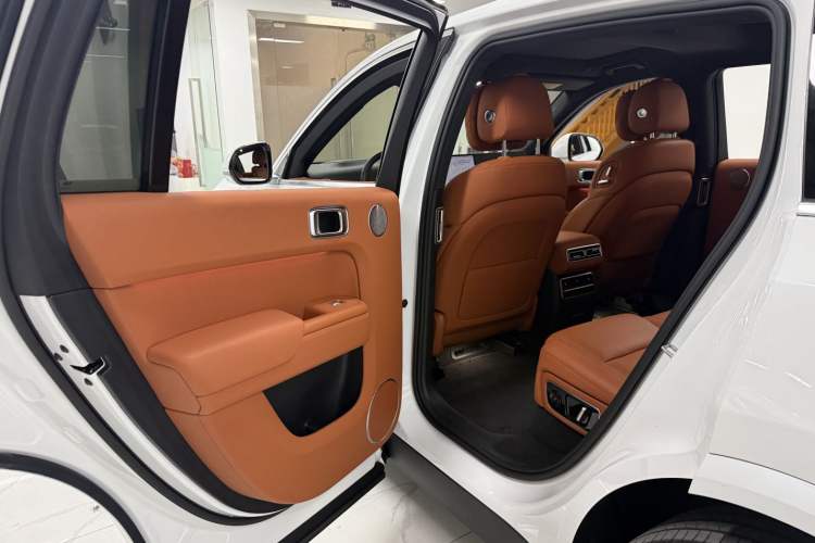 Used Li Auto L7 2023 Pro Model Interior 1