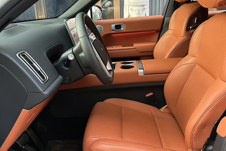Used Li Auto L7 2023 Pro Model Interior 1