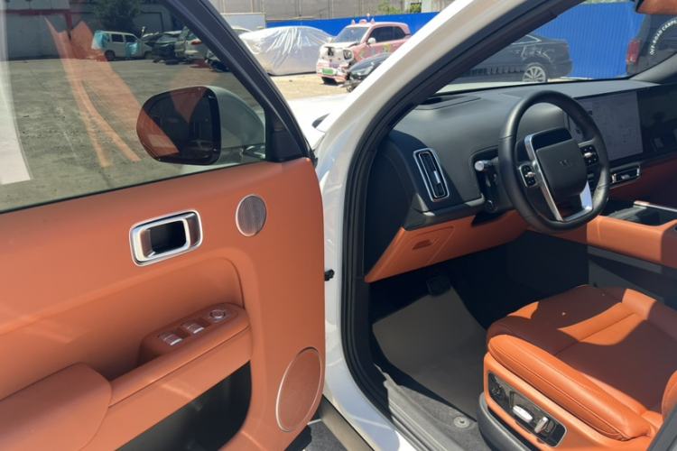 Used Li Auto L7 2023 Pro Model Interior 2