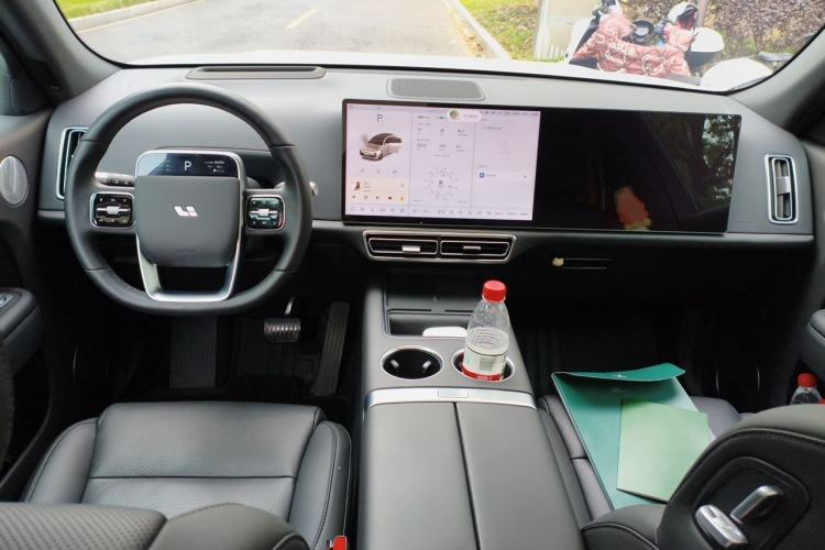 Used Li Auto L7 2023 Pro Model Interior 2