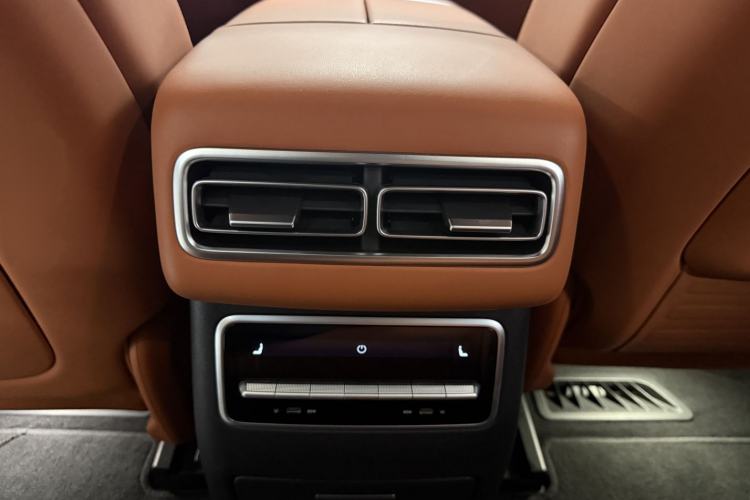 Used Li Auto L7 2023 Pro Model Interior 2