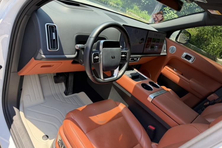 Used Li Auto L7 2023 Air model Interior 3