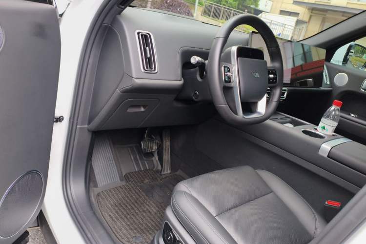 Used Li Auto L7 2023 Pro Model Interior 3