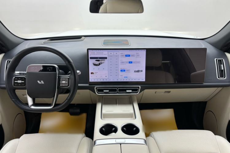 Used Li Auto L7 2023 Max model Interior 3