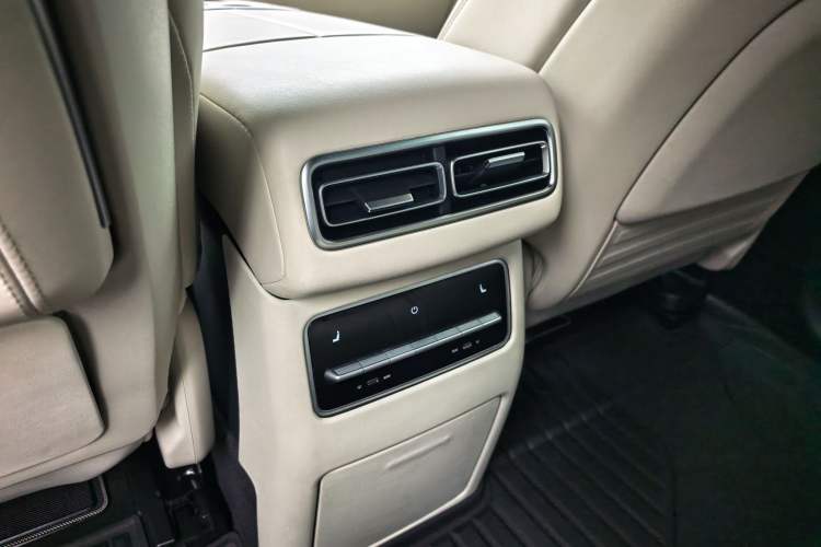 Used Li Auto L7 2023 Max model Interior 5