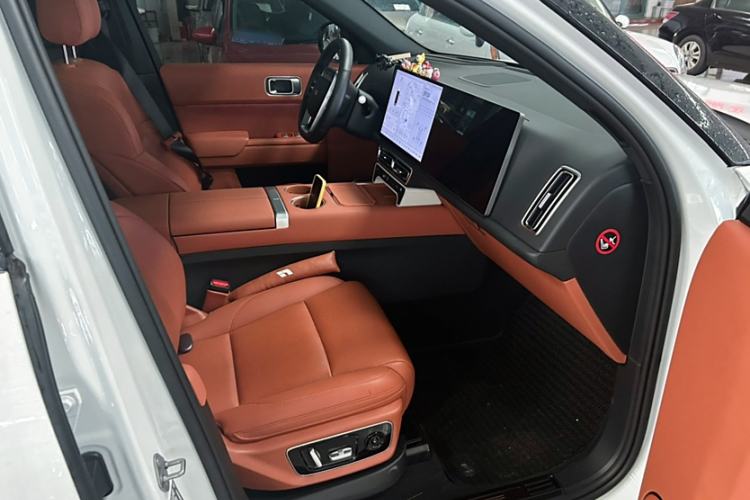 Used Li Auto L7 2023 Air model Interior 5